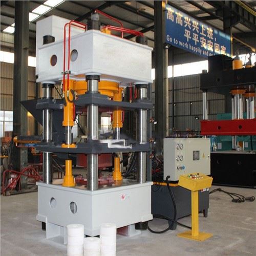Gwasg Hydrolig Brics Tarw a Defaid